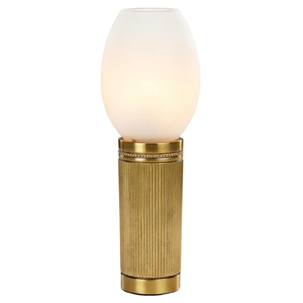 **Moderne Tafellamp met Gouden Basis en Witte Glasdesign**